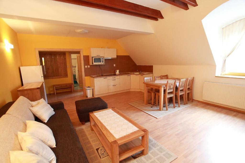 Central Apartmany Vysoké Tatry Habitación foto